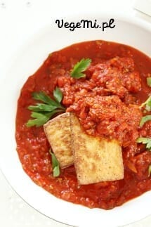 Tofu z pomidorami